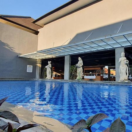金橘热带风情酒店 金巴兰 外观 照片